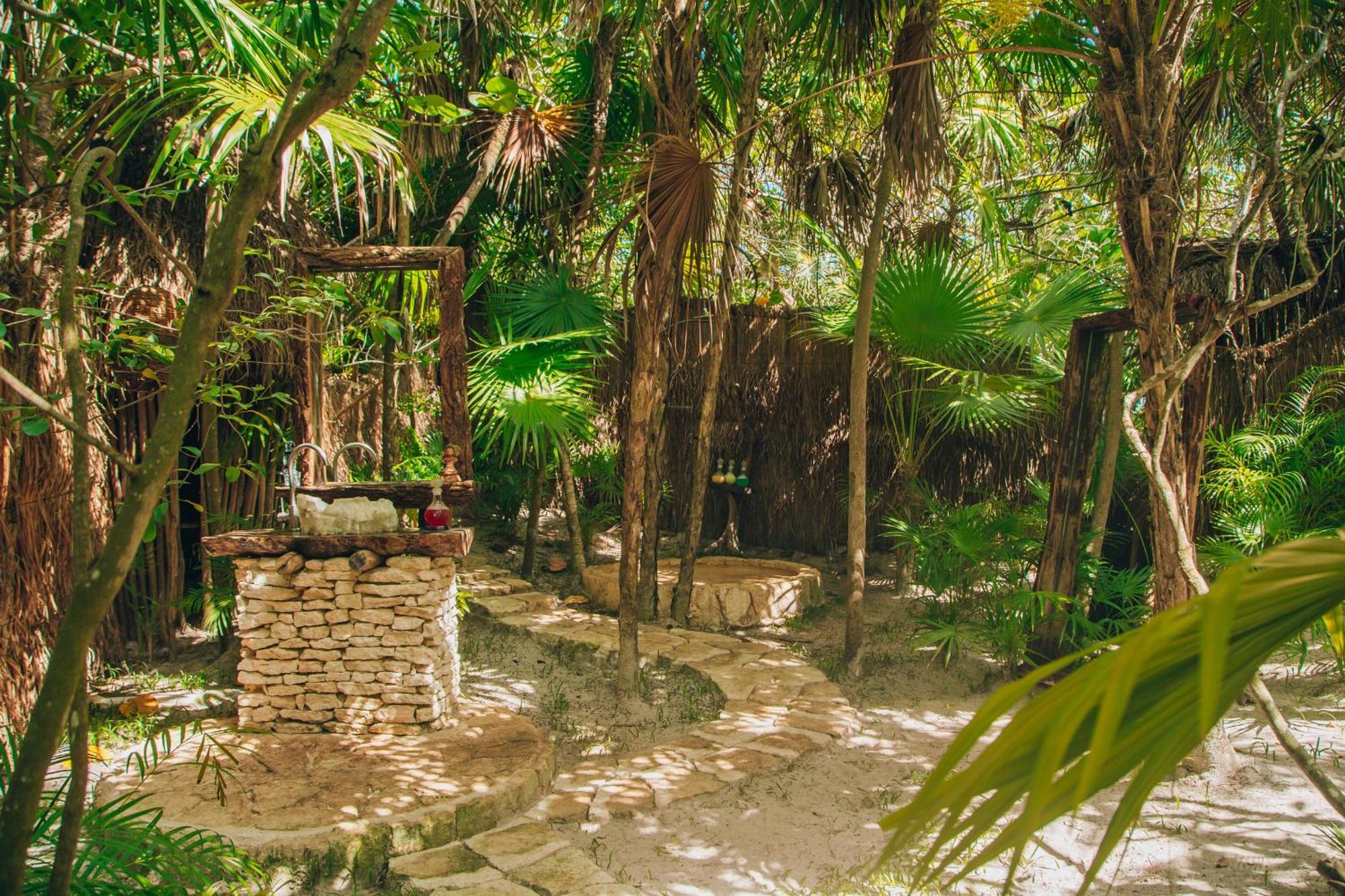 Ikal Tulum Hotel エクステリア 写真 Xcaret Eco Park