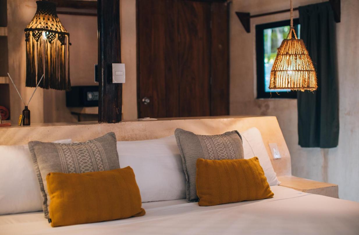 Ikal Tulum Hotel エクステリア 写真 A bedroom at the hotel