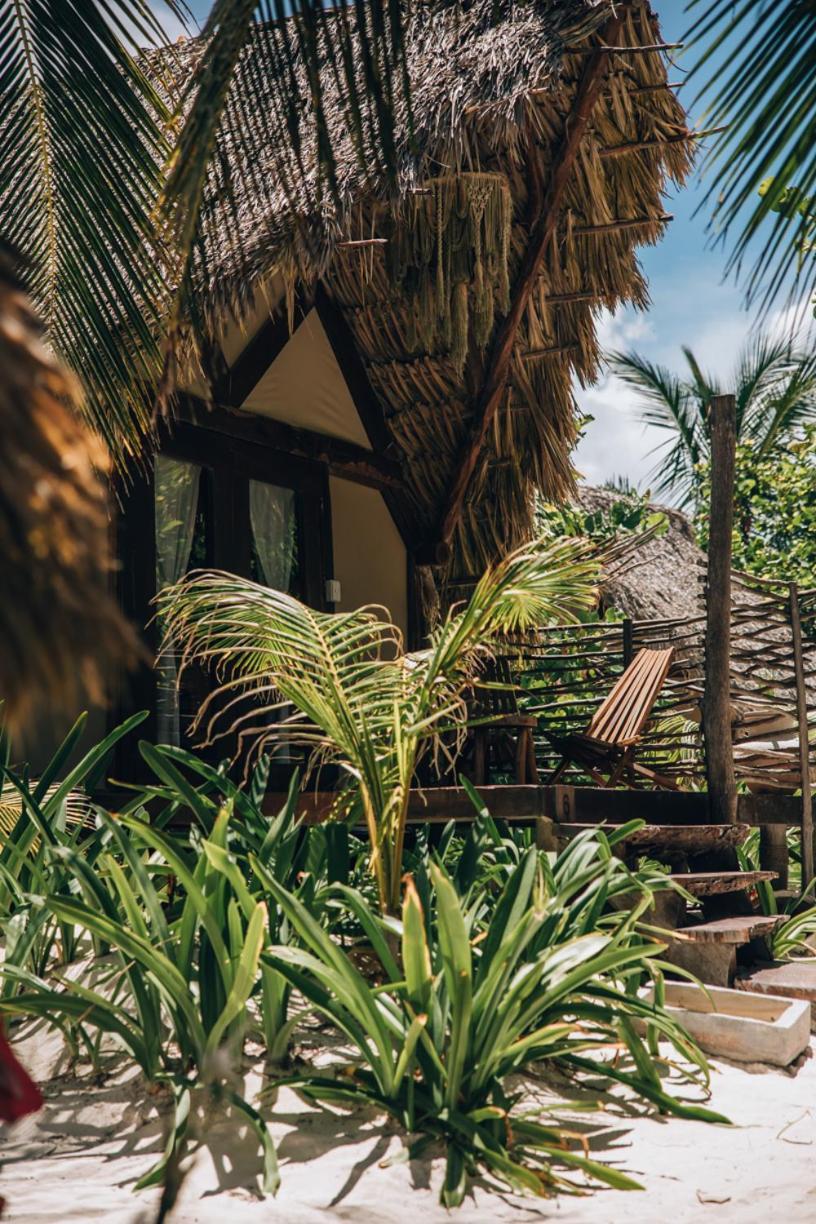 Ikal Tulum Hotel エクステリア 写真 A view of the resort