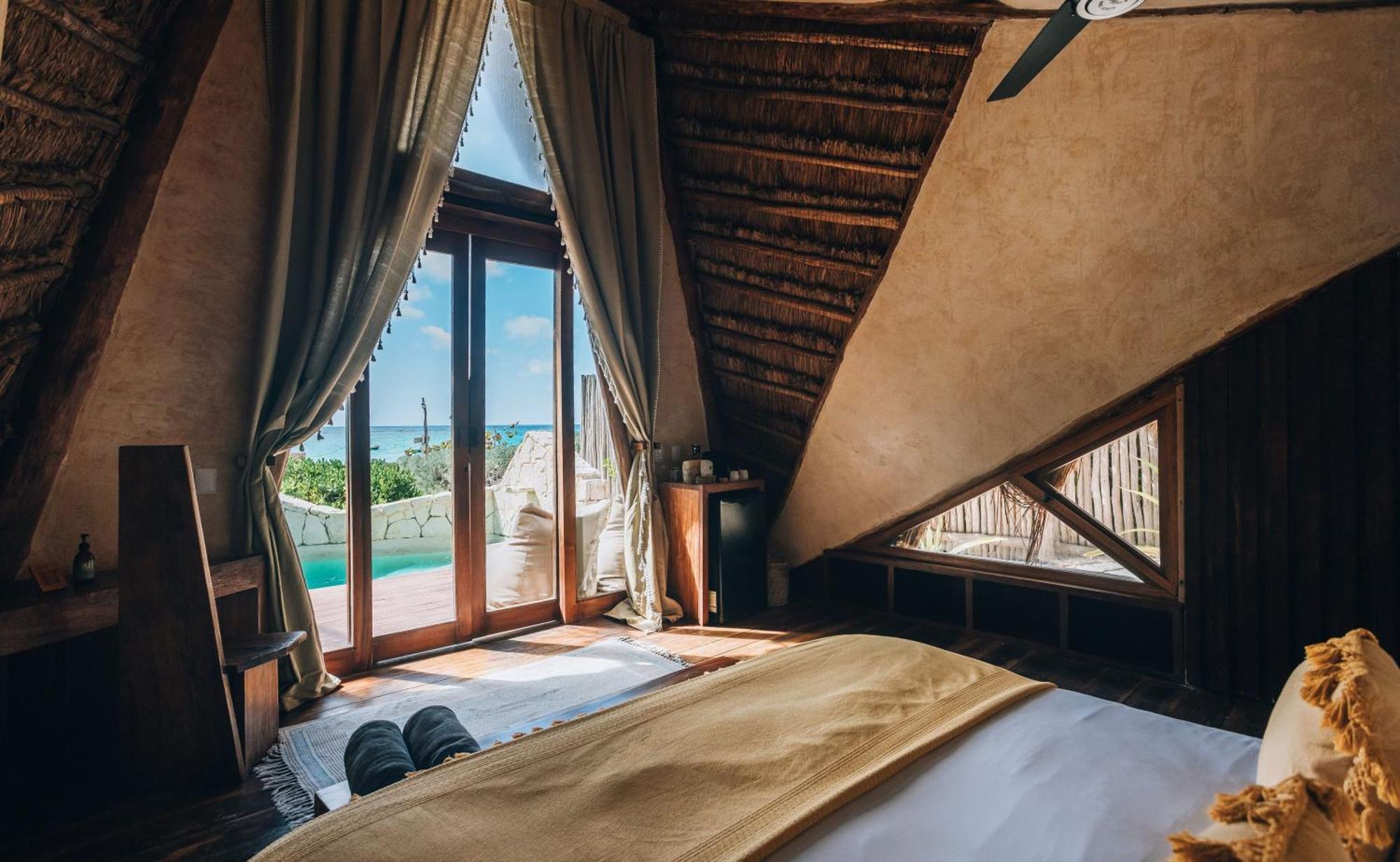 Ikal Tulum Hotel エクステリア 写真 Interior of a villa at Habitas